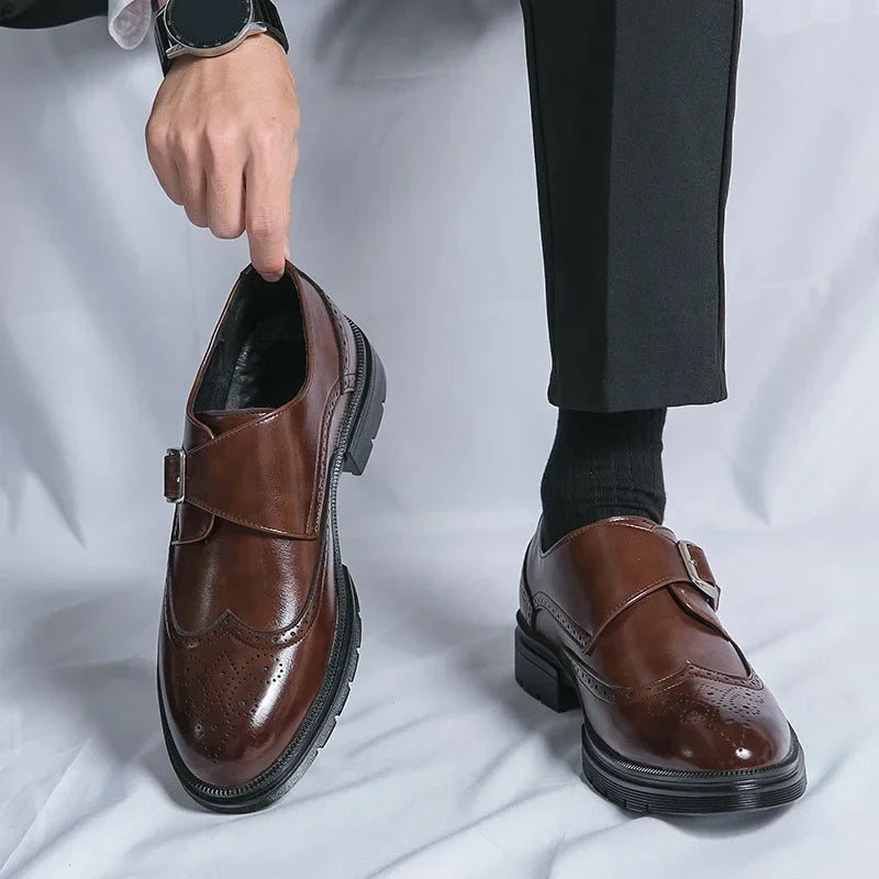 MONDIALLY™ |  Sarto Gesp Jurk Schoenen