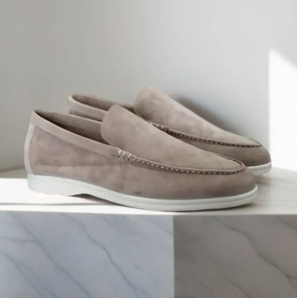 MONDIALLY™ | SUÉDE CHIQUE LOAFERS